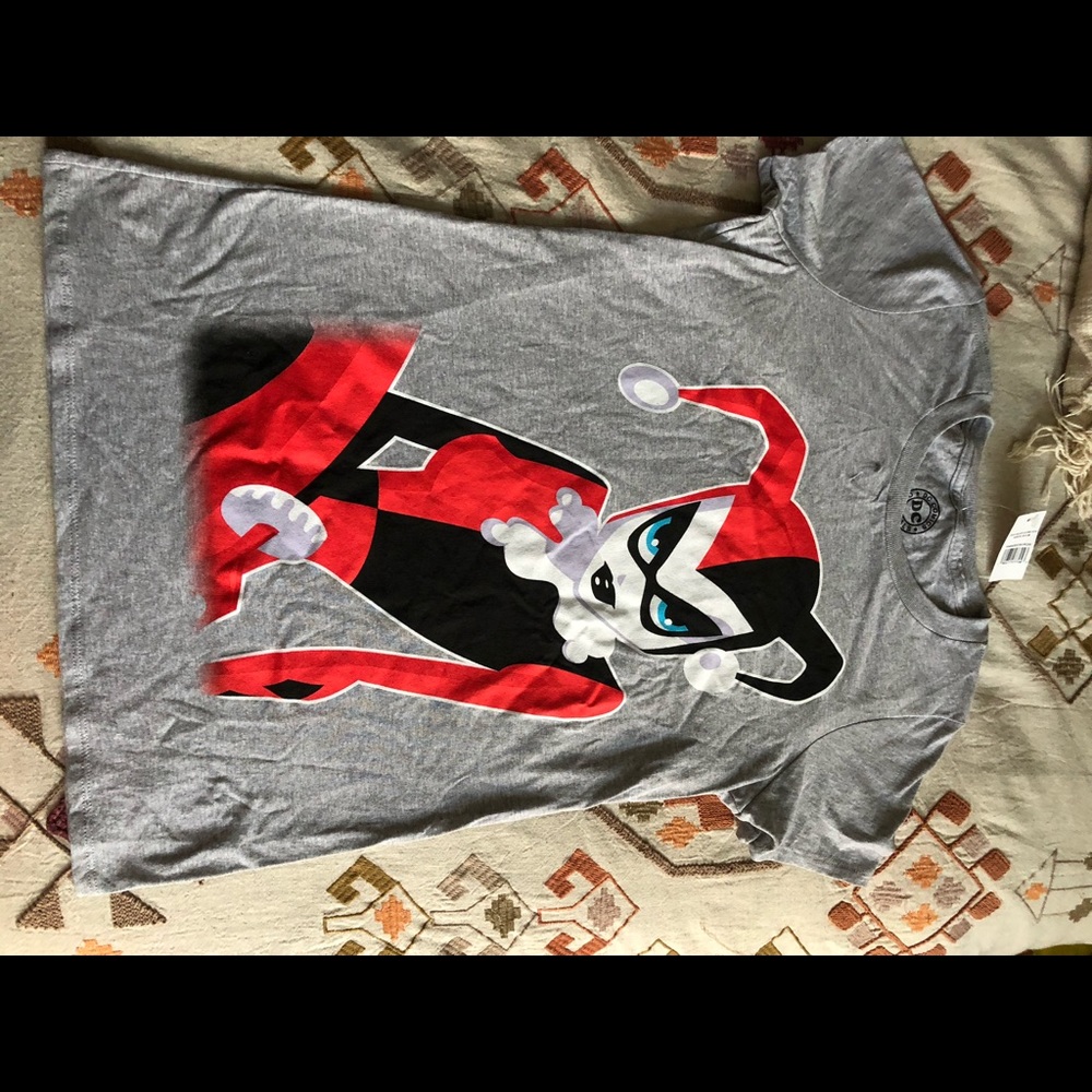 DC Harley Quinn tshirt